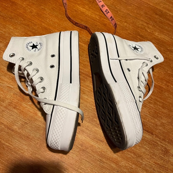 Chaussures converse - Picture 1 of 4